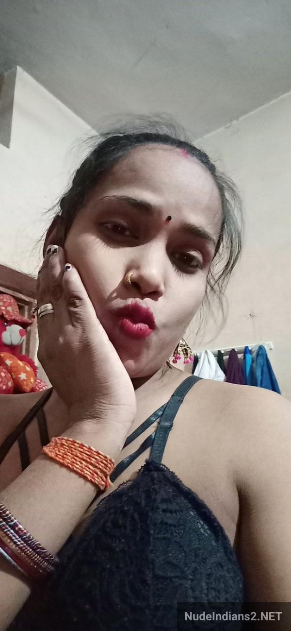 https://pub-5fcdf72a54cd4edbb03ec3edaa415a42.r2.dev/nakedleaks/intimate_images_of_randi_bihari_bhabhi_poonam_and_devarji/30.jpg