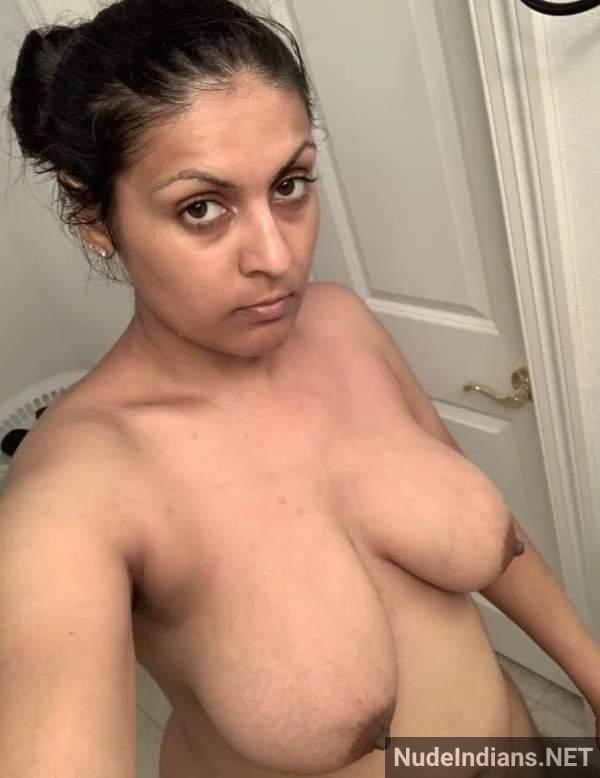 https://pub-5fcdf72a54cd4edbb03ec3edaa415a42.r2.dev/nakedleaks/intimate_marathi_woman's_explicit_photos_showcasing_erotic_encounters/24.jpg