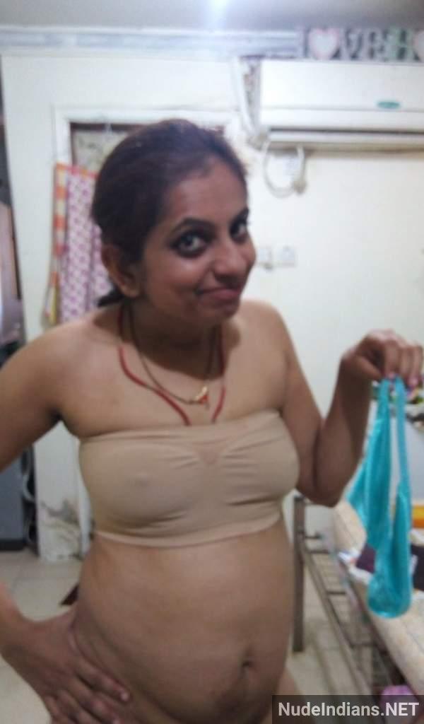 https://pub-5fcdf72a54cd4edbb03ec3edaa415a42.r2.dev/nakedleaks/intimate_marathi_woman's_explicit_photos_showcasing_erotic_encounters/39.jpg
