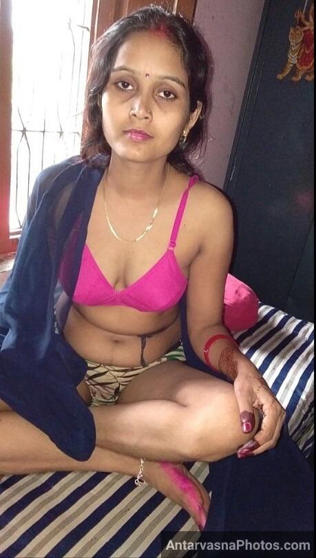https://pub-5fcdf72a54cd4edbb03ec3edaa415a42.r2.dev/nakedleaks/intimate_moments:_50_sensual_photos_of_a_bihari_couple/13.jpg