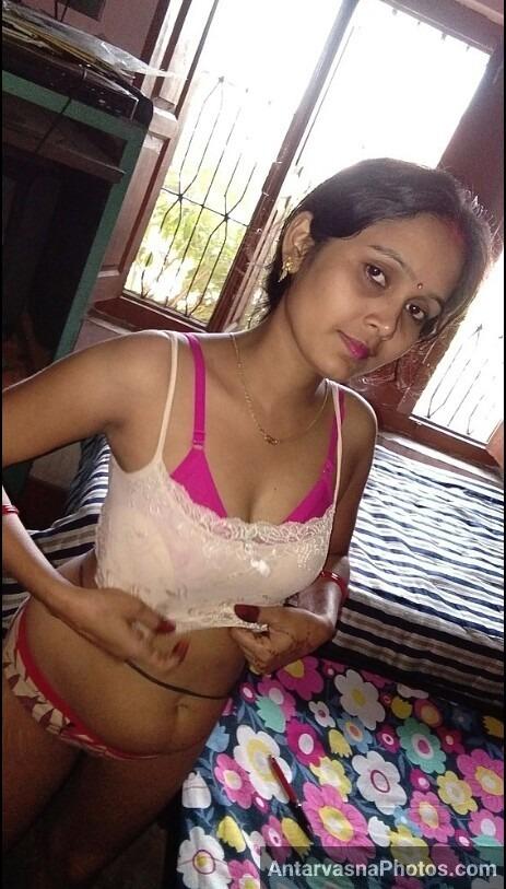 https://pub-5fcdf72a54cd4edbb03ec3edaa415a42.r2.dev/nakedleaks/intimate_moments:_50_sensual_photos_of_a_bihari_couple/25.jpg