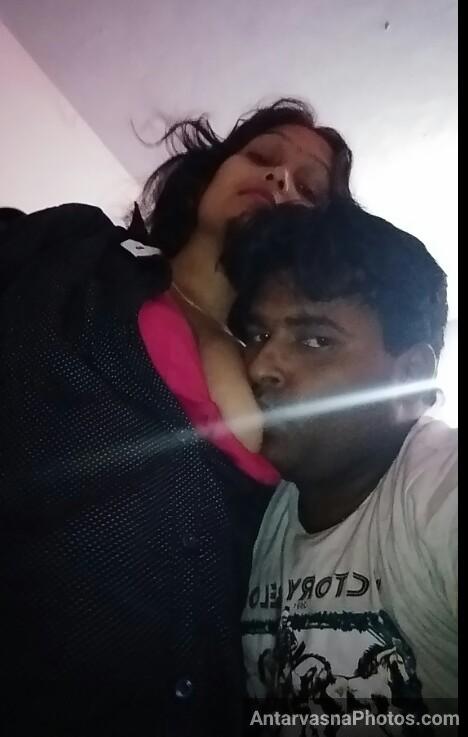 https://pub-5fcdf72a54cd4edbb03ec3edaa415a42.r2.dev/nakedleaks/intimate_moments:_50_sensual_photos_of_a_bihari_couple/41.jpg