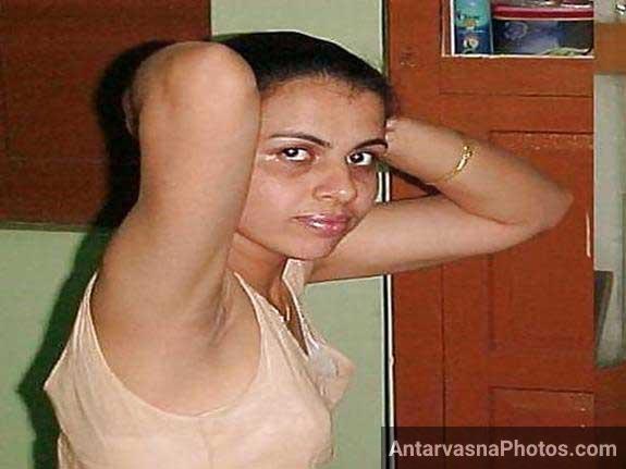 https://pub-5fcdf72a54cd4edbb03ec3edaa415a42.r2.dev/nakedleaks/intimate_moments_captured:_chandigarh_couple's_homemade_pics/0.jpg