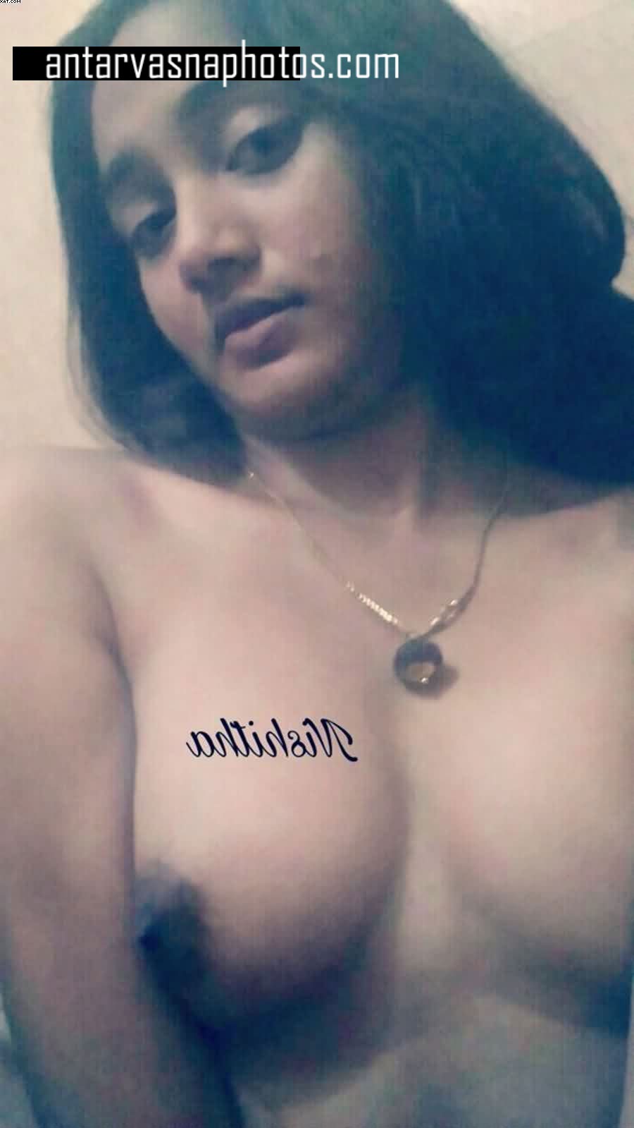 https://pub-5fcdf72a54cd4edbb03ec3edaa415a42.r2.dev/nakedleaks/intimate_moments_caught_during_lockdown_with_saali/0.jpg