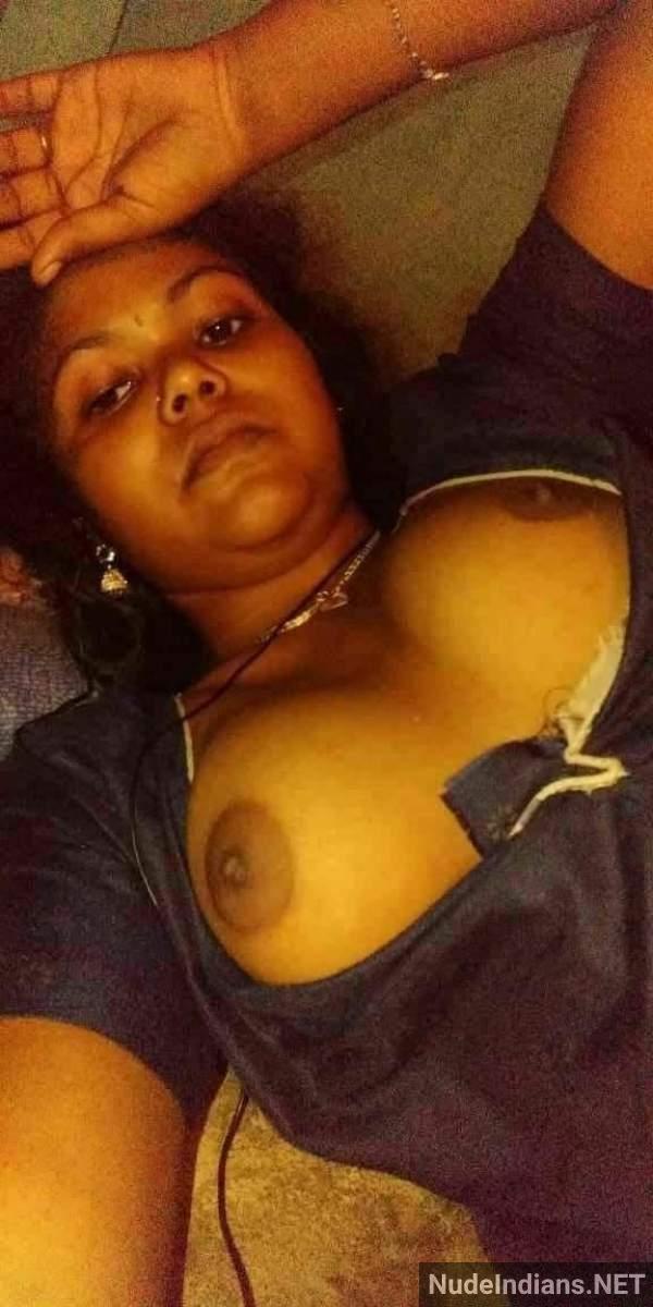 https://pub-5fcdf72a54cd4edbb03ec3edaa415a42.r2.dev/nakedleaks/intimate_moments_of_mallu_girls_with_boyfriends_captured_in_images/38.jpg