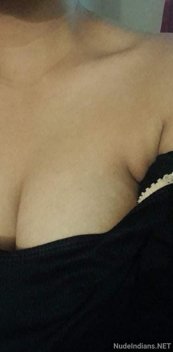 https://pub-5fcdf72a54cd4edbb03ec3edaa415a42.r2.dev/nakedleaks/intimate_moments_of_mallu_girls_with_boyfriends_captured_in_images/7.jpg