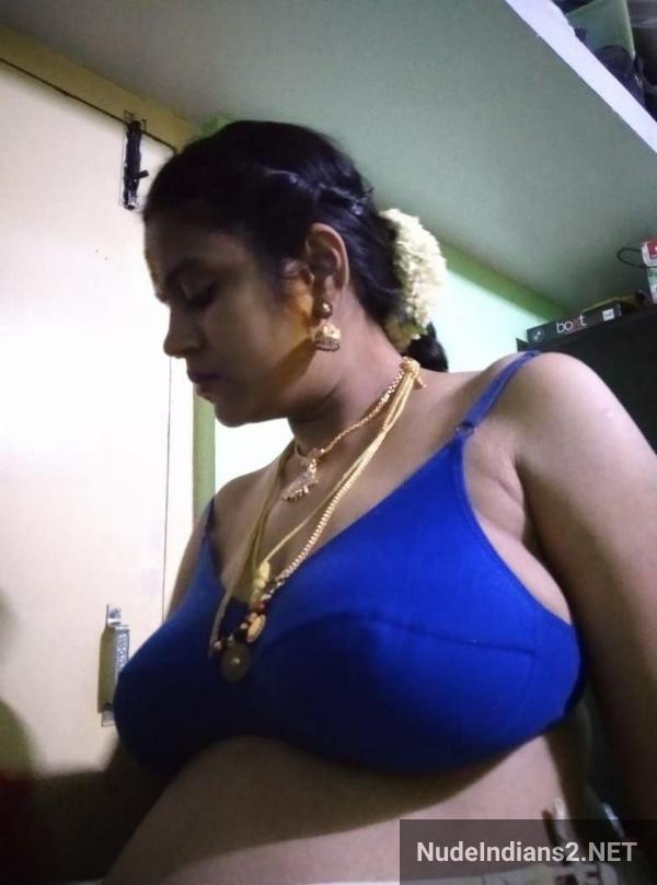 https://pub-5fcdf72a54cd4edbb03ec3edaa415a42.r2.dev/nakedleaks/intimate_moments_with_telugu_wife_amrutha_revealed_by_husband's_friend/2.jpg