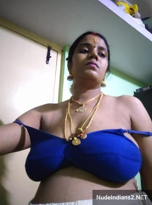 https://pub-5fcdf72a54cd4edbb03ec3edaa415a42.r2.dev/nakedleaks/intimate_moments_with_telugu_wife_amrutha_revealed_by_husband's_friend/8.jpg