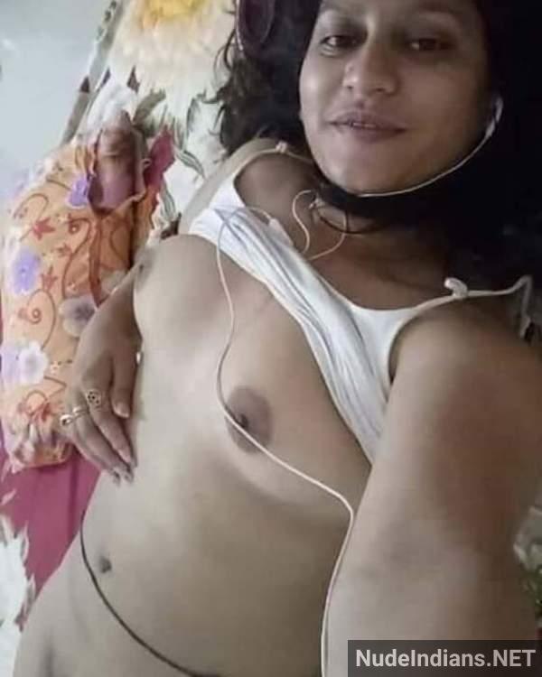 https://pub-5fcdf72a54cd4edbb03ec3edaa415a42.r2.dev/nakedleaks/intimate_partners_capturing_sensual_moments_in_explicit_selfies/31.jpg