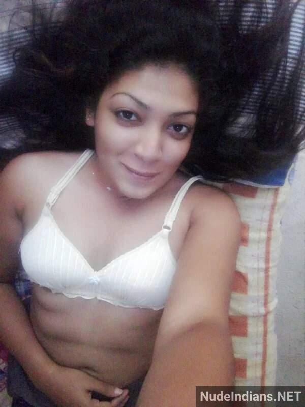 https://pub-5fcdf72a54cd4edbb03ec3edaa415a42.r2.dev/nakedleaks/intimate_partners_capturing_sensual_moments_in_explicit_selfies/38.jpg