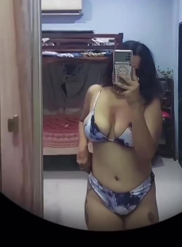 https://pub-5fcdf72a54cd4edbb03ec3edaa415a42.r2.dev/nakedleaks/intimate_photos_of_bangalore_housewife_anushka_reddy_with_former_boyfriend/31.jpg