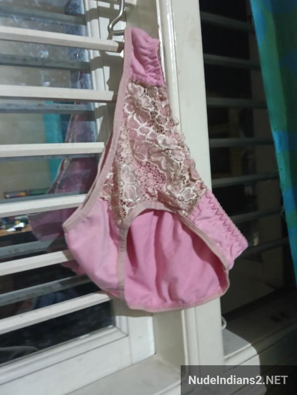 https://pub-5fcdf72a54cd4edbb03ec3edaa415a42.r2.dev/nakedleaks/intimate_photos_of_chaitra_lokesh_from_trivandrum/14.jpg