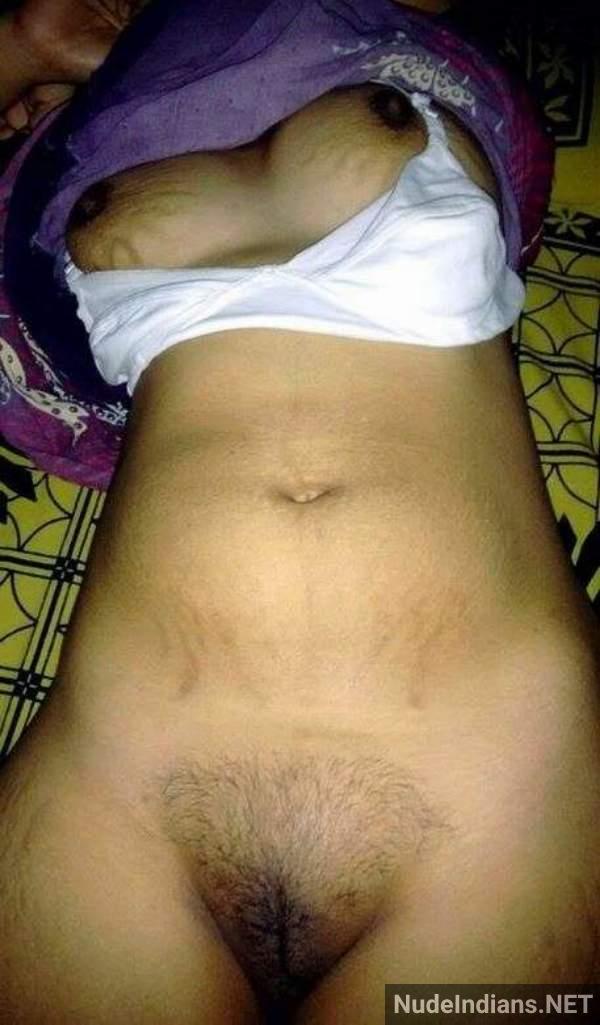 https://pub-5fcdf72a54cd4edbb03ec3edaa415a42.r2.dev/nakedleaks/intimate_photos_of_hairy_indian_woman's_private_parts/51.jpg