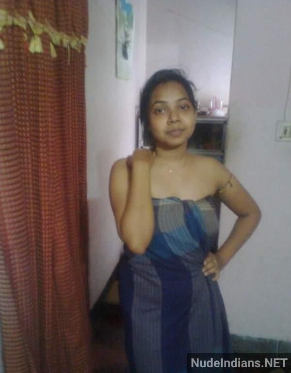 https://pub-5fcdf72a54cd4edbb03ec3edaa415a42.r2.dev/nakedleaks/intimate_photos_of_indian_wife_and_sensual_selfies/24.jpg