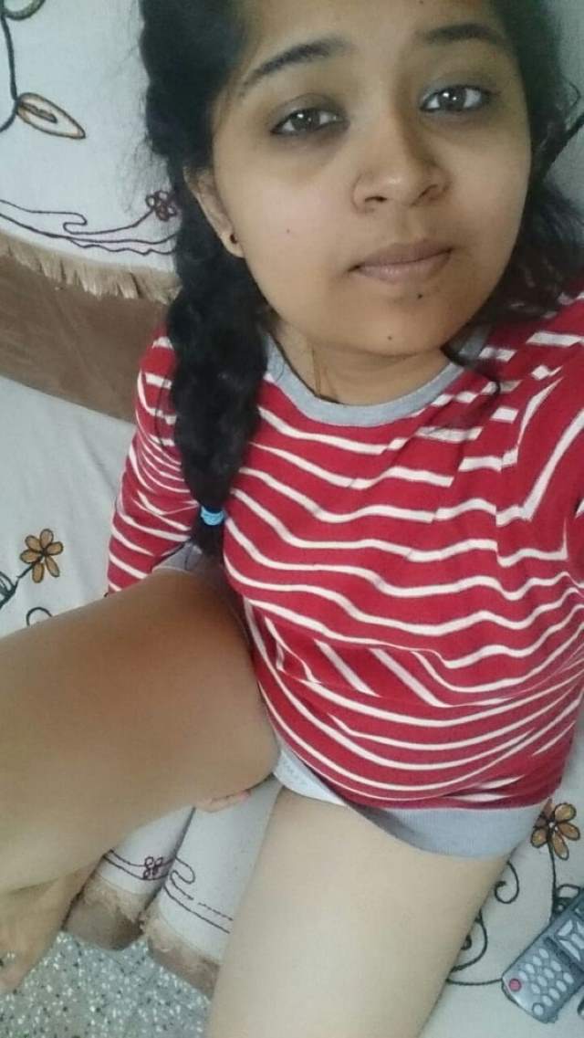 https://pub-5fcdf72a54cd4edbb03ec3edaa415a42.r2.dev/nakedleaks/intimate_photos_of_kolkata_girl_revealed/0.jpg