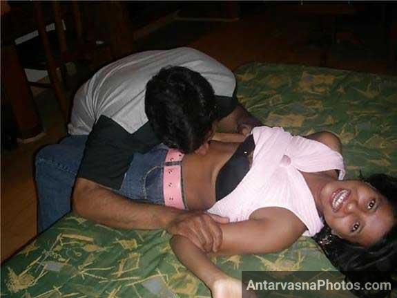 https://pub-5fcdf72a54cd4edbb03ec3edaa415a42.r2.dev/nakedleaks/intimate_relationship:_story_of_a_young_woman_and_her_uncle/0.jpg