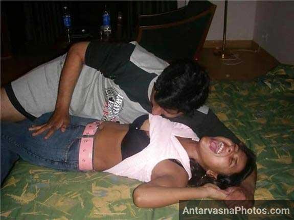 https://pub-5fcdf72a54cd4edbb03ec3edaa415a42.r2.dev/nakedleaks/intimate_relationship:_story_of_a_young_woman_and_her_uncle/1.jpg