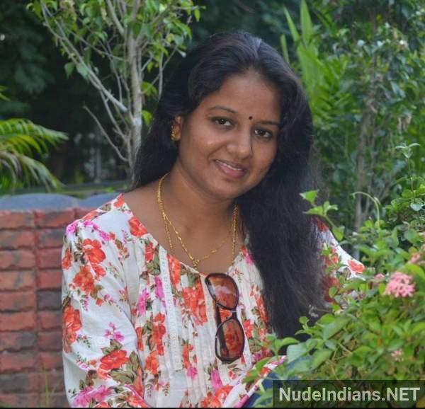 https://pub-5fcdf72a54cd4edbb03ec3edaa415a42.r2.dev/nakedleaks/intimate_scandal_of_chennai_girlfriends_revealed/38.jpg