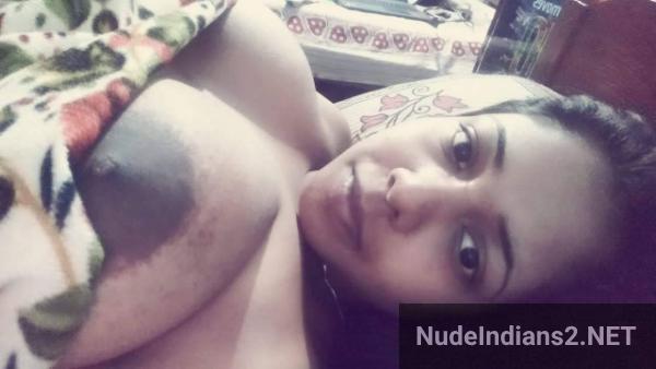 https://pub-5fcdf72a54cd4edbb03ec3edaa415a42.r2.dev/nakedleaks/intimate_selfies:_coimbatore_wife_revathi_nambiar's_allure_for_bf/17.jpg