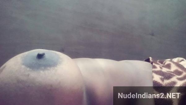 https://pub-5fcdf72a54cd4edbb03ec3edaa415a42.r2.dev/nakedleaks/intimate_selfies:_coimbatore_wife_revathi_nambiar's_allure_for_bf/2.jpg