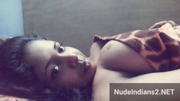 https://pub-5fcdf72a54cd4edbb03ec3edaa415a42.r2.dev/nakedleaks/intimate_selfies:_coimbatore_wife_revathi_nambiar's_allure_for_bf/9.jpg
