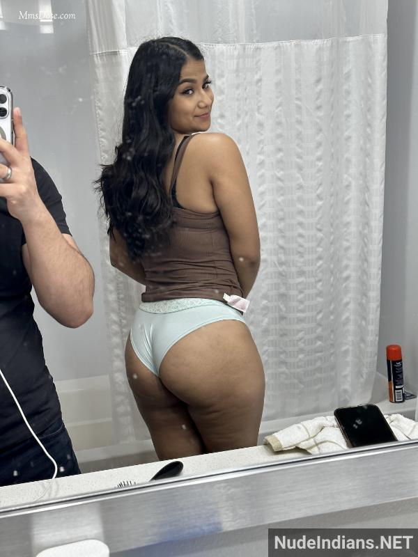 https://pub-5fcdf72a54cd4edbb03ec3edaa415a42.r2.dev/nakedleaks/intimate_snaps_of_my_overseas_partner_avantika/39.jpg