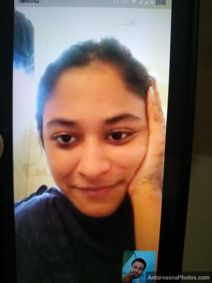 https://pub-5fcdf72a54cd4edbb03ec3edaa415a42.r2.dev/nakedleaks/intimate_video_call:_bhabhi's_revealing_photos_(26_images)/12.jpg