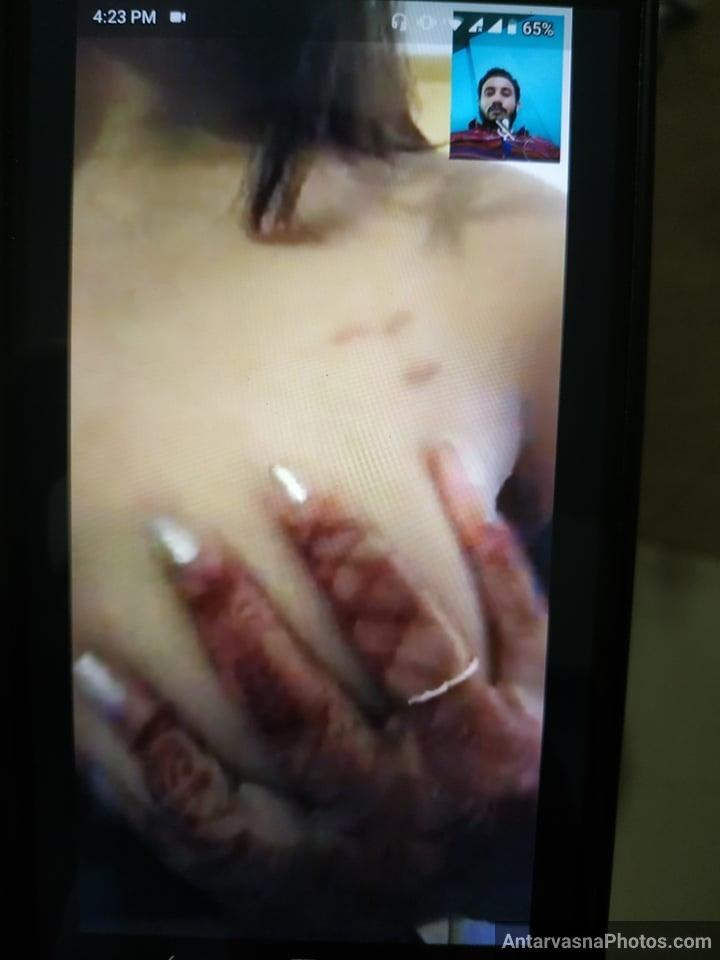 https://pub-5fcdf72a54cd4edbb03ec3edaa415a42.r2.dev/nakedleaks/intimate_video_call:_bhabhi's_revealing_photos_(26_images)/23.jpg