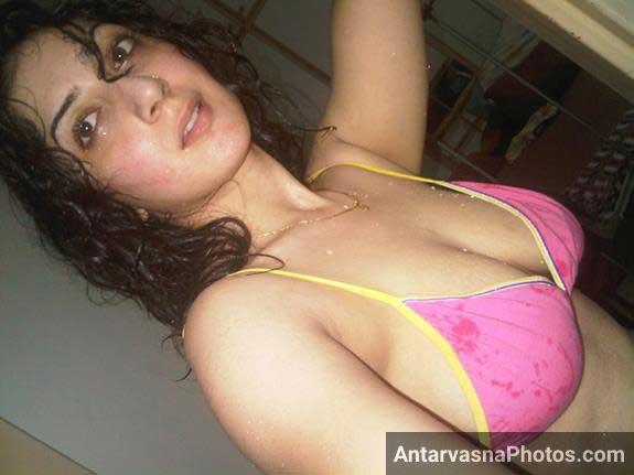 https://pub-5fcdf72a54cd4edbb03ec3edaa415a42.r2.dev/nakedleaks/intoxicated_indian_sister-in-law's_revealing_photos/0.jpg