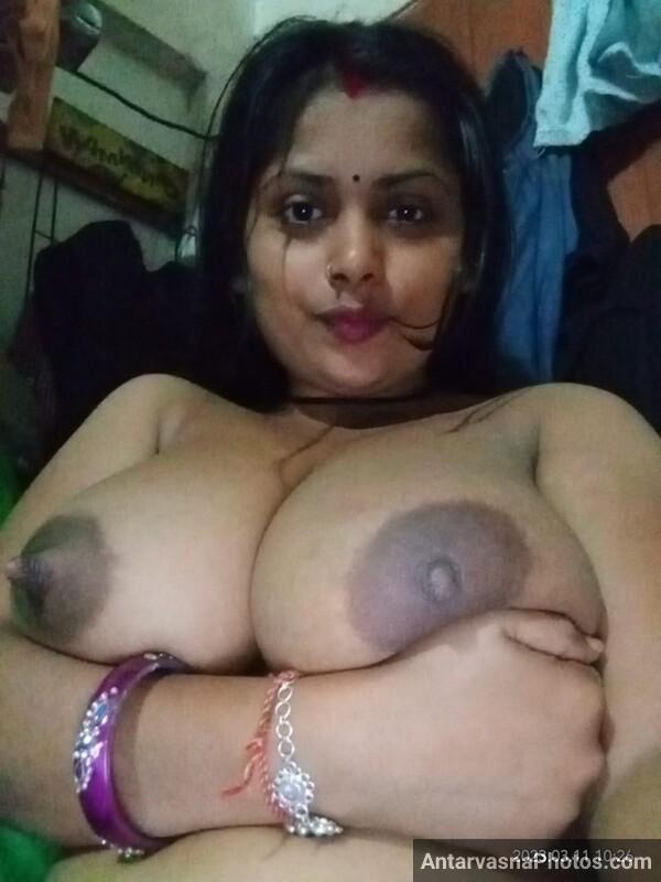 https://pub-5fcdf72a54cd4edbb03ec3edaa415a42.r2.dev/nakedleaks/inviting_aunt_with_large_breasts_to_drink_milk!/4.jpg