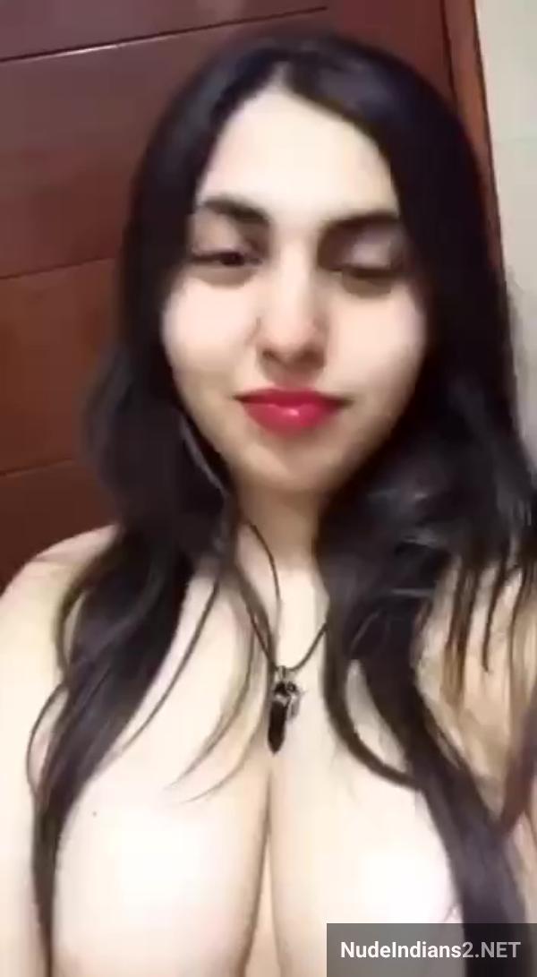https://pub-5fcdf72a54cd4edbb03ec3edaa415a42.r2.dev/nakedleaks/islamic_girlfriend_sofia_khan_seductive_photos_for_boyfriend/27.jpg
