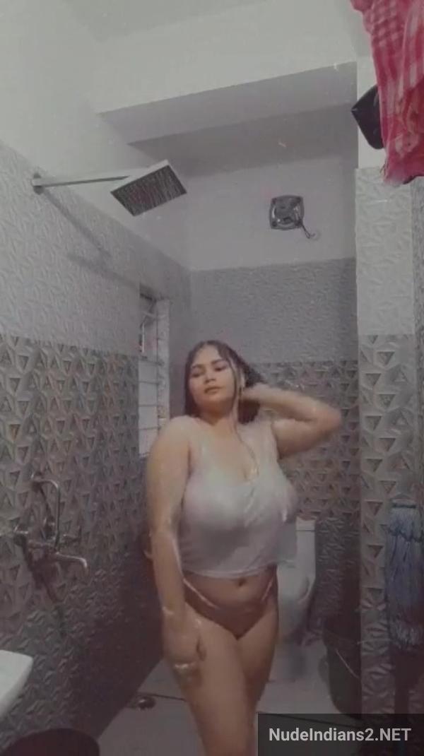 https://pub-5fcdf72a54cd4edbb03ec3edaa415a42.r2.dev/nakedleaks/janvi_sharma's_revealing_shower_exhibition_in_gurgaon/39.jpg
