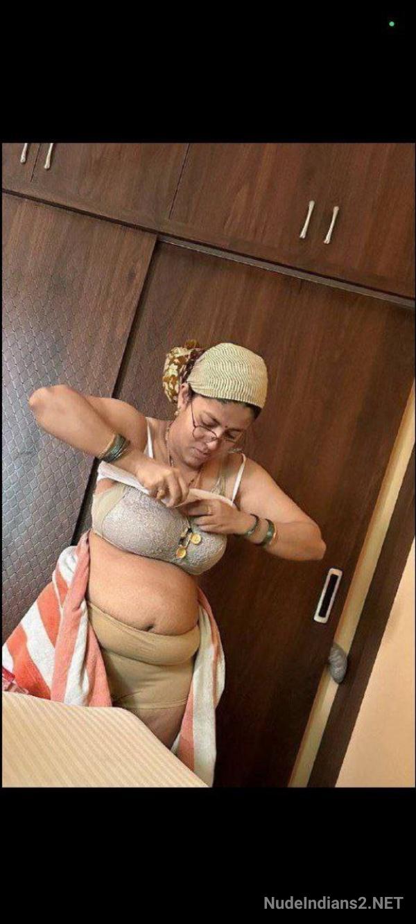 https://pub-5fcdf72a54cd4edbb03ec3edaa415a42.r2.dev/nakedleaks/kannada_aunty_vasundhara's_private_photoshoot_with_boyfriend/12.jpg