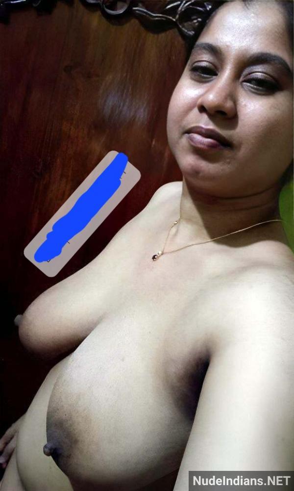 https://pub-5fcdf72a54cd4edbb03ec3edaa415a42.r2.dev/nakedleaks/kannada_housewife's_bold_move_to_seduce_lover/11.jpg