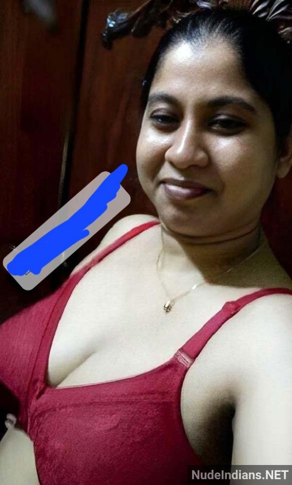 https://pub-5fcdf72a54cd4edbb03ec3edaa415a42.r2.dev/nakedleaks/kannada_housewife's_bold_move_to_seduce_lover/14.jpg