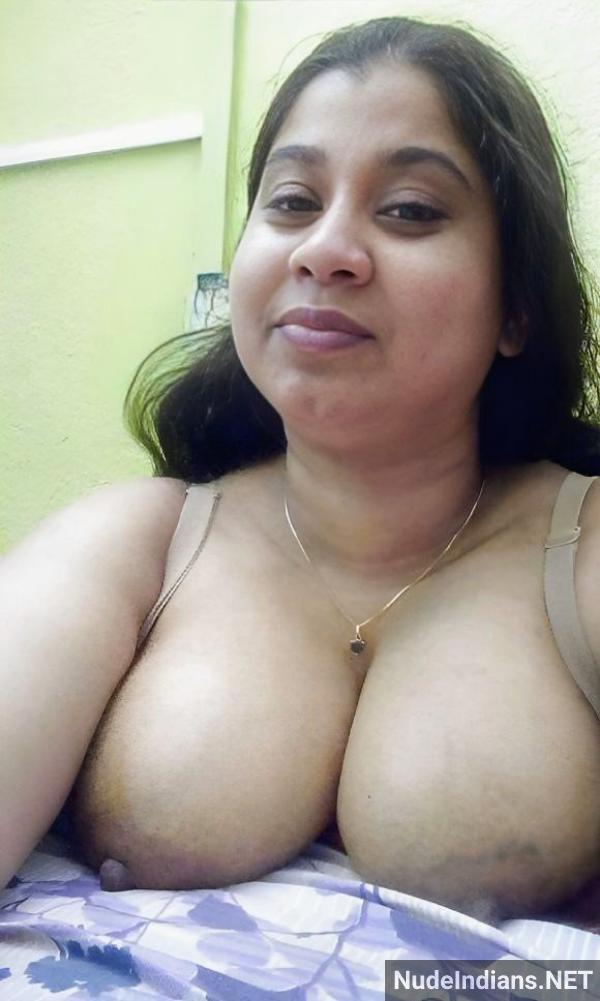 https://pub-5fcdf72a54cd4edbb03ec3edaa415a42.r2.dev/nakedleaks/kannada_housewife's_bold_move_to_seduce_lover/8.jpg