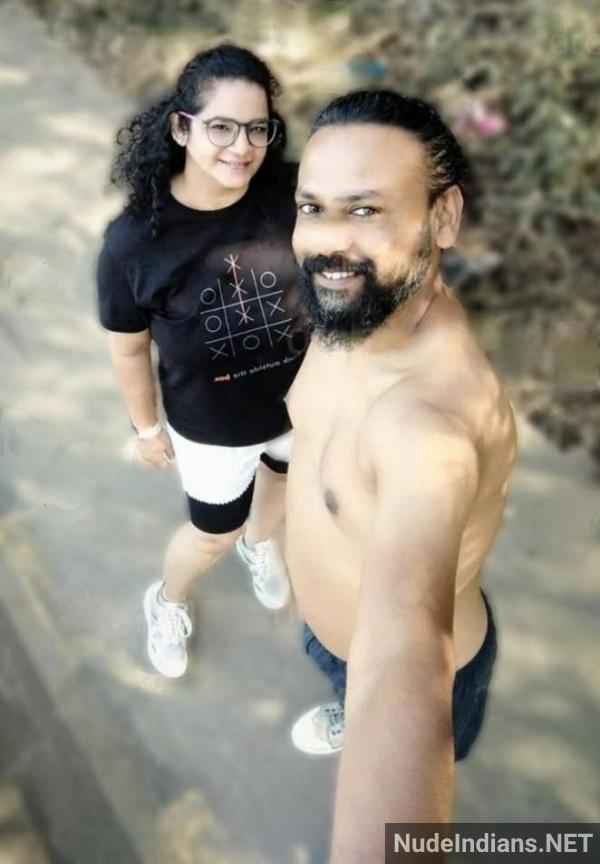 https://pub-5fcdf72a54cd4edbb03ec3edaa415a42.r2.dev/nakedleaks/kannada_wife's_nude_photos_causing_a_stir_online/0.jpg