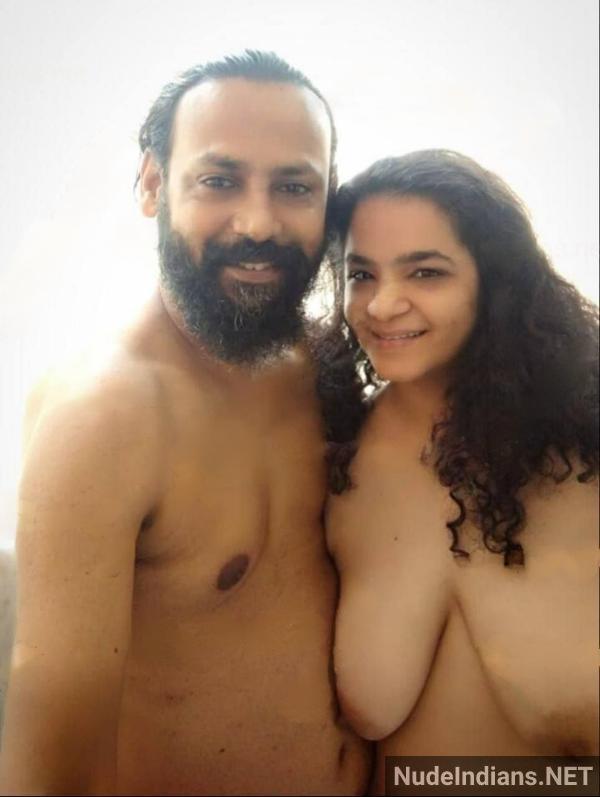 https://pub-5fcdf72a54cd4edbb03ec3edaa415a42.r2.dev/nakedleaks/kannada_wife's_nude_photos_causing_a_stir_online/6.jpg