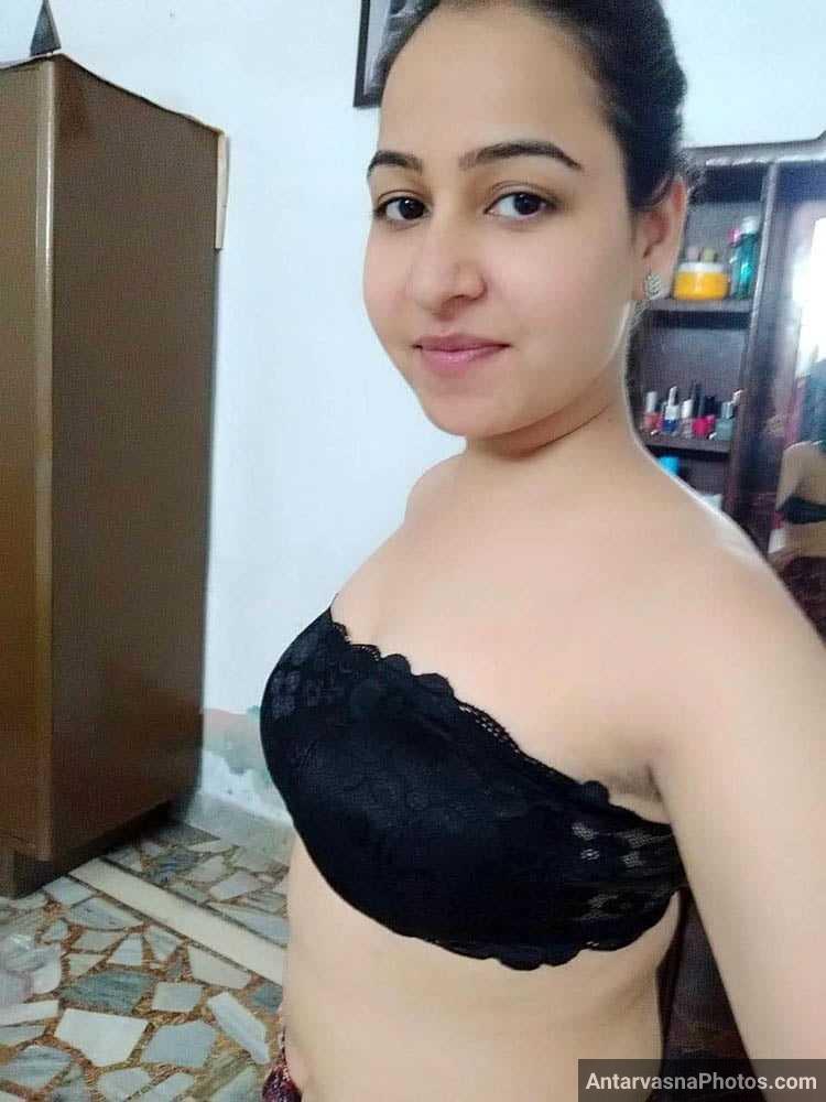 https://pub-5fcdf72a54cd4edbb03ec3edaa415a42.r2.dev/nakedleaks/kanpur_bhabhi_exposing_sensual_nude_photos/4.jpg