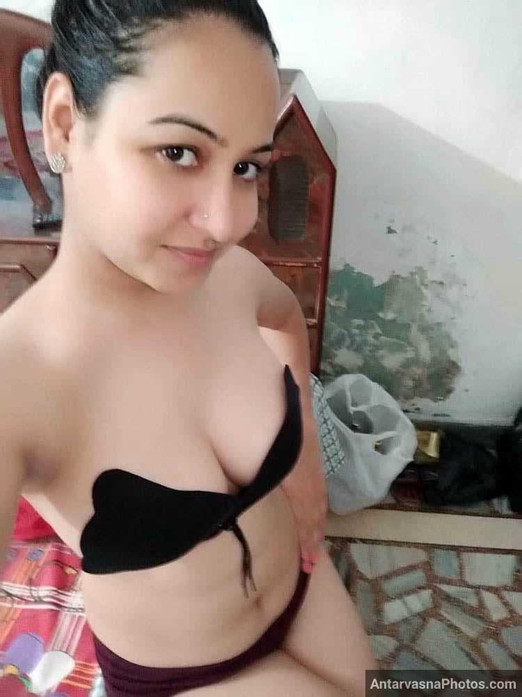 https://pub-5fcdf72a54cd4edbb03ec3edaa415a42.r2.dev/nakedleaks/kanpur_bhabhi_exposing_sensual_nude_photos/8.jpg