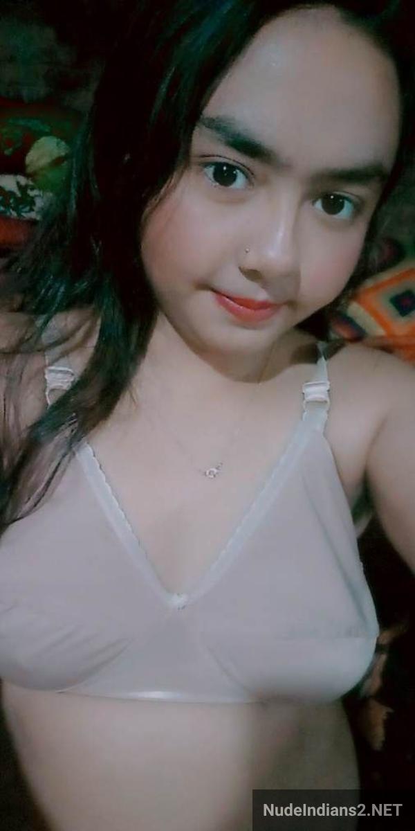 https://pub-5fcdf72a54cd4edbb03ec3edaa415a42.r2.dev/nakedleaks/kanpur_girl_nisha_advani_reveals_busty_display_to_college_boyfriend/8.jpg
