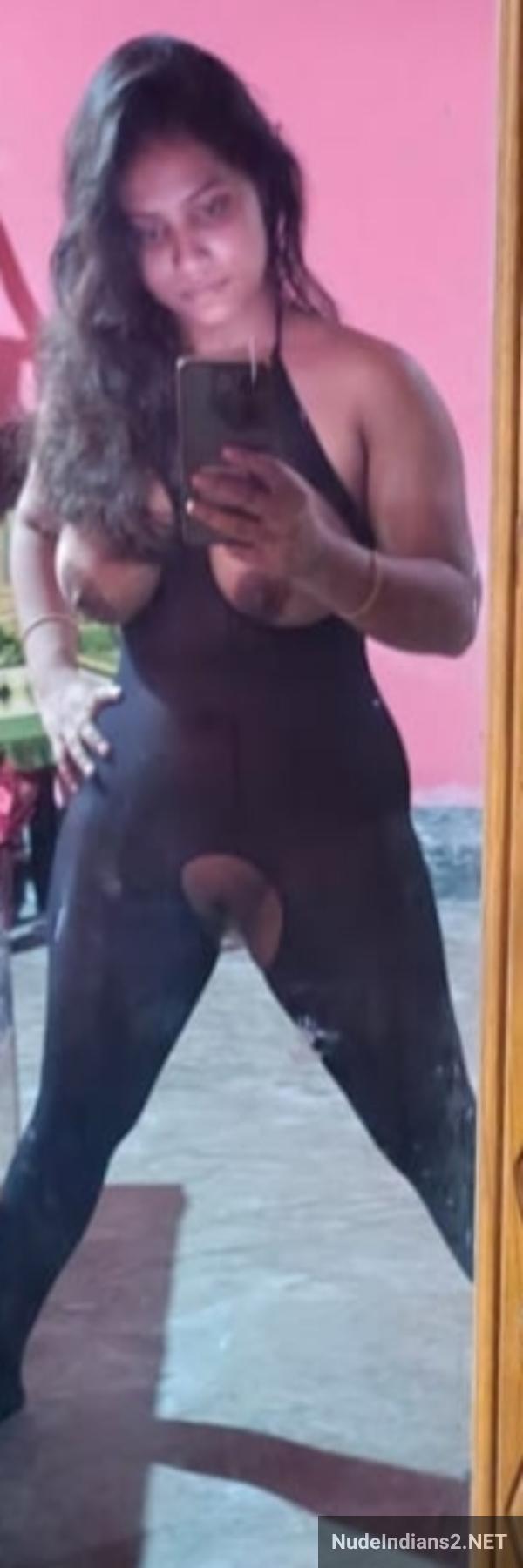 https://pub-5fcdf72a54cd4edbb03ec3edaa415a42.r2.dev/nakedleaks/kanpur_girl_sapna_pallod's_bdsm_roleplay_with_full_nude_body_display/11.jpg
