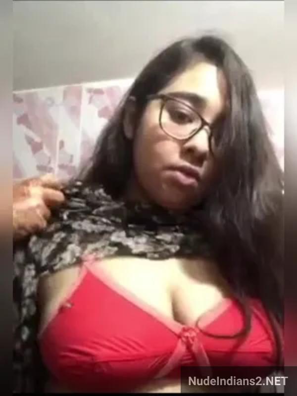 https://pub-5fcdf72a54cd4edbb03ec3edaa415a42.r2.dev/nakedleaks/kanpur_muskan_khan_busty_display/12.jpg
