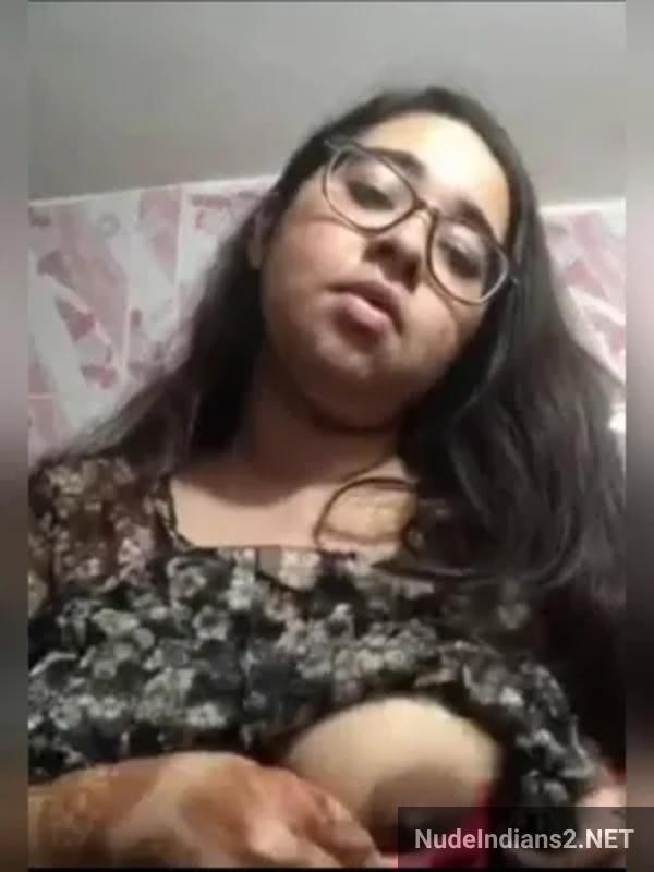 https://pub-5fcdf72a54cd4edbb03ec3edaa415a42.r2.dev/nakedleaks/kanpur_muskan_khan_busty_display/15.jpg