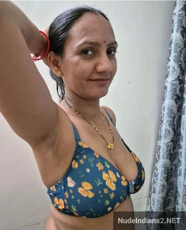 https://pub-5fcdf72a54cd4edbb03ec3edaa415a42.r2.dev/nakedleaks/kanpur_woman_manju's_intimate_selfies_captured_by_spouse/9.jpg