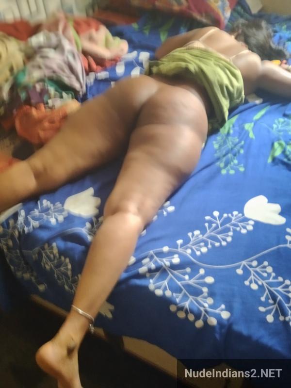 https://pub-5fcdf72a54cd4edbb03ec3edaa415a42.r2.dev/nakedleaks/kavita,_a_mallu_bhabhi,_caught_in_a_scandalous_affair/51.jpg