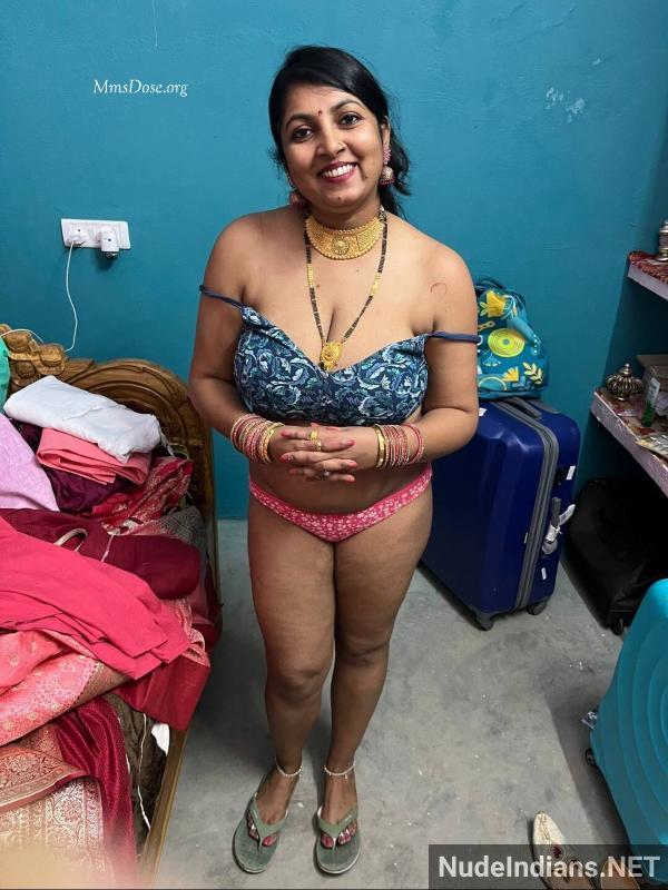 https://pub-5fcdf72a54cd4edbb03ec3edaa415a42.r2.dev/nakedleaks/kavya's_bold_display_for_her_boyfriend/10.jpg