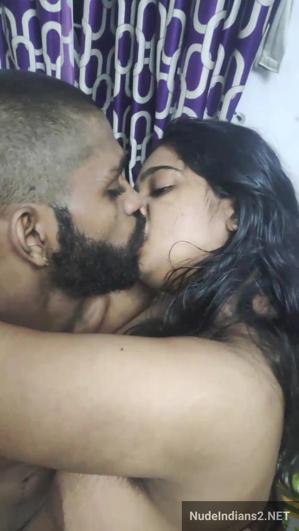 https://pub-5fcdf72a54cd4edbb03ec3edaa415a42.r2.dev/nakedleaks/kavya_nair:_intimate_moments_with_college_lover_revealed/29.jpg