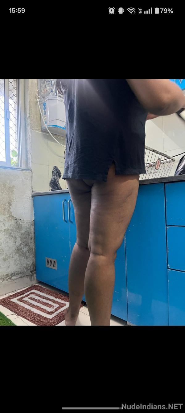 https://pub-5fcdf72a54cd4edbb03ec3edaa415a42.r2.dev/nakedleaks/kerala_married_woman_dhanashree's_intimate_photos_on_honeymoon/20.jpg