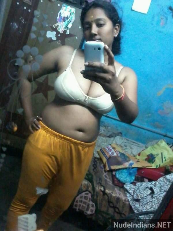 https://pub-5fcdf72a54cd4edbb03ec3edaa415a42.r2.dev/nakedleaks/kerala_women's_intimate_photos_circulating_online/48.jpg